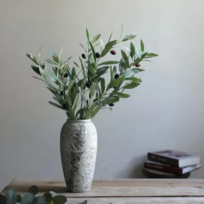 Simple Rustic Flower Vase - Image 3