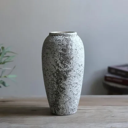 Simple Rustic Flower Vase - Image 5